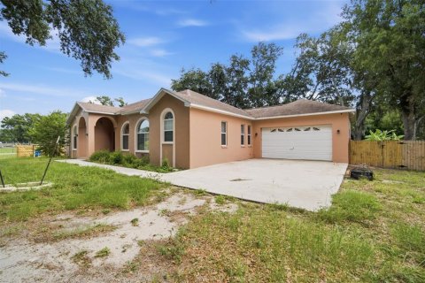 Casa en venta en Plant City, Florida, 4 dormitorios, 223.34 m2 № 2202708 - foto 5