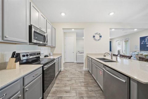 Купить виллу или дом в Киссимми, Флорида 3 комнаты, 401.24м2, № 2202479 - фото 18