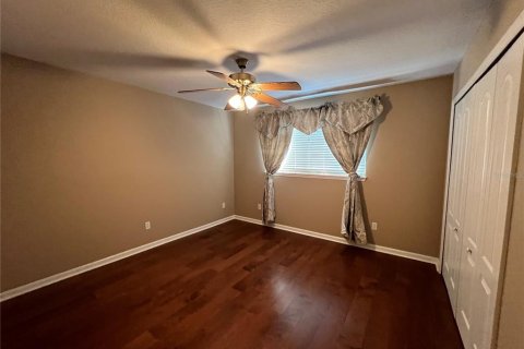 House in Orlando, Florida 5 bedrooms, 340.39 sq.m. № 1681236 - photo 19