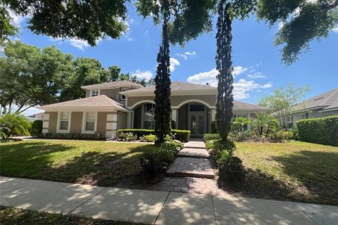 Villa ou maison à louer à Orlando, Floride: 5 chambres, 340.39 m2 № 1681236 - photo 2