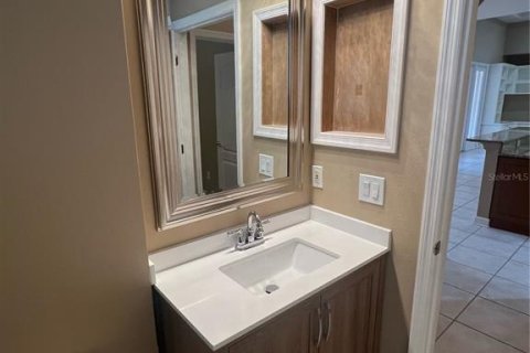 Casa en alquiler en Orlando, Florida, 5 dormitorios, 340.39 m2 № 1681236 - foto 10
