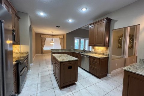 Casa en alquiler en Orlando, Florida, 5 dormitorios, 340.39 m2 № 1681236 - foto 8