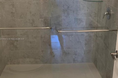 Townhouse in Homestead, Florida 3 bedrooms, 130.81 sq.m. № 1969104 - photo 28