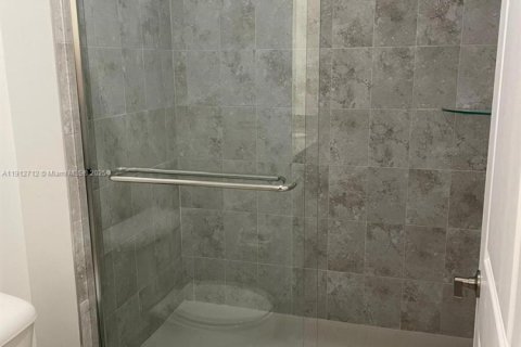 Townhouse in Homestead, Florida 3 bedrooms, 130.81 sq.m. № 1969104 - photo 9