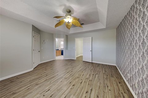 Villa ou maison à louer à Orlando, Floride: 4 chambres, 210.42 m2 № 2396512 - photo 10