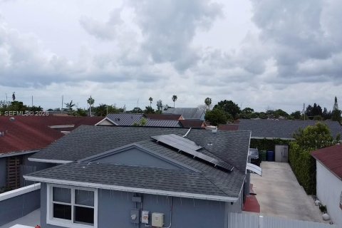 Casa en venta en Miami, Florida, 3 dormitorios, 115.57 m2 № 1995900 - foto 14