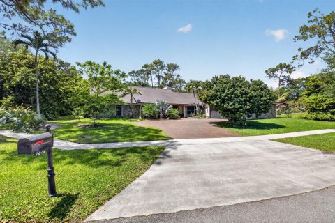 Villa ou maison à vendre à Boca Raton, Floride: 5 chambres, 356.56 m2 № 2087957 - photo 2