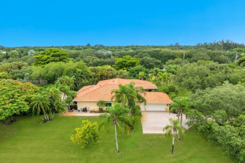 Casa en venta en Southwest Ranches, Florida, 4 dormitorios, 308.25 m2 № 2173181 - foto 5