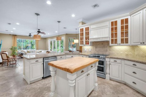 Casa en venta en Southwest Ranches, Florida, 4 dormitorios, 308.25 m2 № 2173181 - foto 19