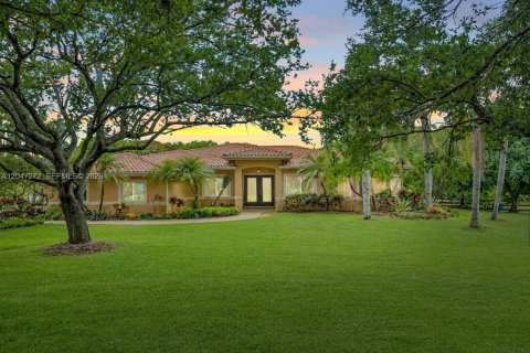 Casa en venta en Southwest Ranches, Florida, 4 dormitorios, 308.25 m2 № 2173181 - foto 6