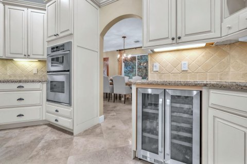 Casa en venta en Southwest Ranches, Florida, 4 dormitorios, 308.25 m2 № 2173181 - foto 21