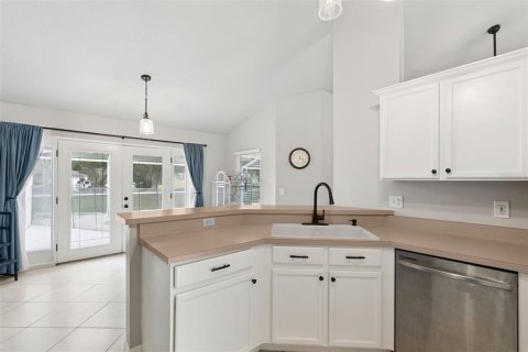 Villa ou maison à vendre à Clermont, Floride: 3 chambres, 150.32 m2 № 2147756 - photo 16