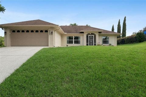 Villa ou maison à vendre à Clermont, Floride: 3 chambres, 150.32 m2 № 2147756 - photo 2