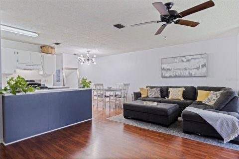 Condominio en venta en Saint Petersburg, Florida, 1 dormitorio, 80.82 m2 № 1690847 - foto 10