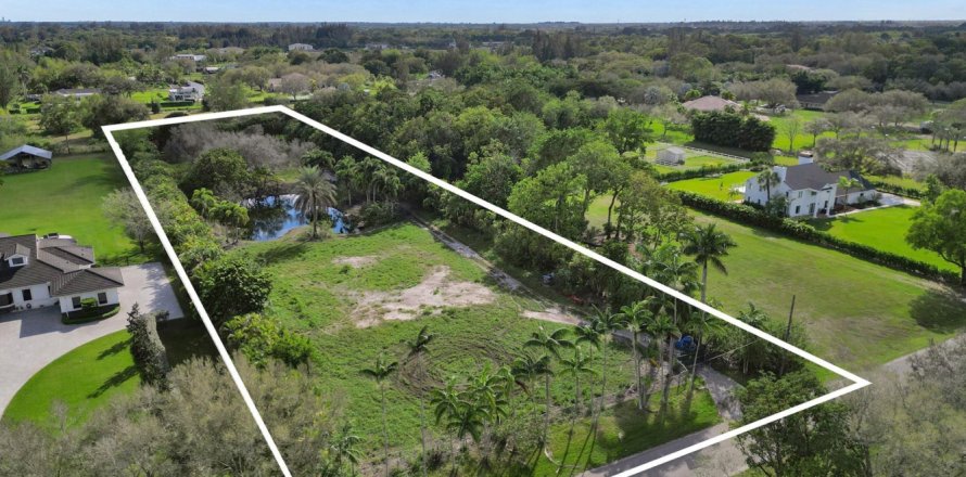 Land in Southwest Ranches, Florida № 1017022