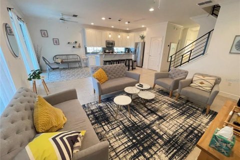 Villa ou maison à vendre à Davenport, Floride: 6 chambres, 320.61 m2 № 2127453 - photo 6