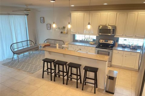 Villa ou maison à vendre à Davenport, Floride: 6 chambres, 320.61 m2 № 2127453 - photo 12