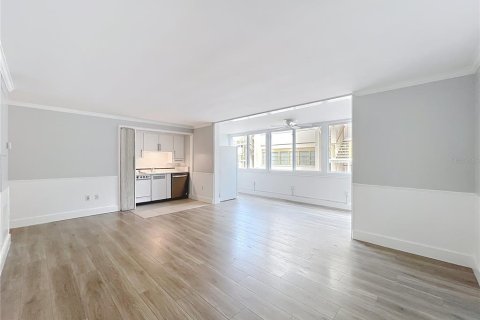 Condo in Winter Park, Florida, 1 bedroom  № 1816638 - photo 26