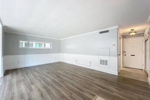Condo in Winter Park, Florida, 1 bedroom  № 1816638 - photo 21