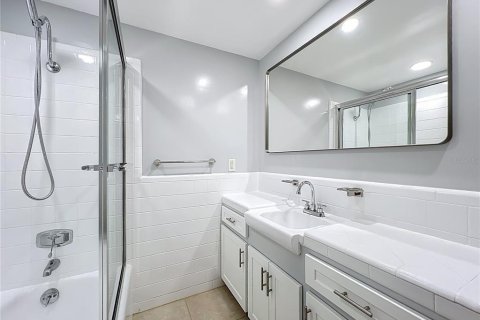 Condo in Winter Park, Florida, 1 bedroom  № 1816638 - photo 30