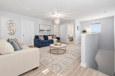 Villa ou maison à vendre à Kissimmee, Floride: 4 chambres, 197.7 m2 № 2425542 - photo 4
