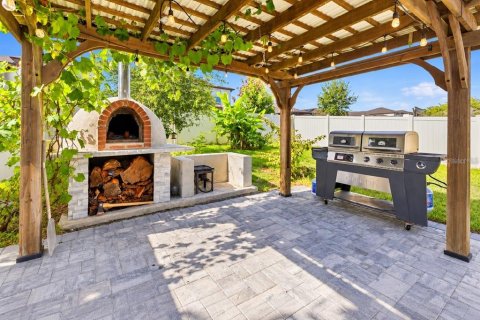 Villa ou maison à vendre à Kissimmee, Floride: 4 chambres, 197.7 m2 № 2425542 - photo 8
