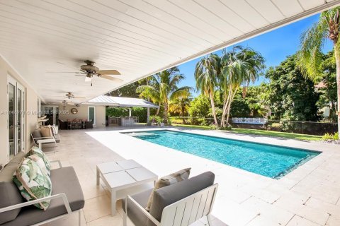Villa ou maison à louer à Pinecrest, Floride: 4 chambres, 278.8 m2 № 1921798 - photo 27