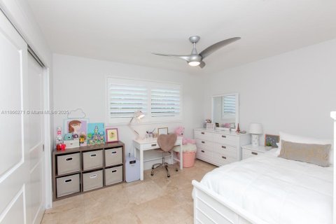 Villa ou maison à louer à Pinecrest, Floride: 4 chambres, 278.8 m2 № 1921798 - photo 23