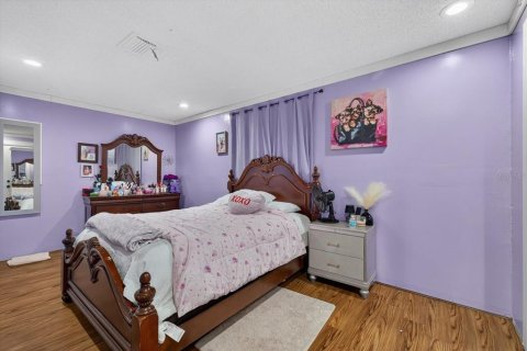 Villa ou maison à vendre à Tampa, Floride: 4 chambres, 187.57 m2 № 1851879 - photo 27