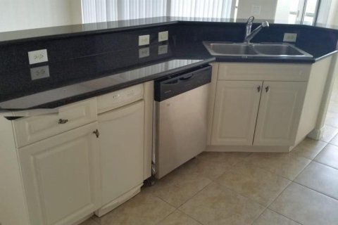 Condominio en alquiler en Parkland, Florida, 3 dormitorios, 130.16 m2 № 2078446 - foto 7