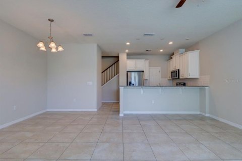 Townhouse in Kissimmee, Florida 3 bedrooms, 141.95 sq.m. № 1919023 - photo 5