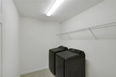 Villa ou maison à vendre à Orlando, Floride: 4 chambres, 258.92 m2 № 2139697 - photo 28