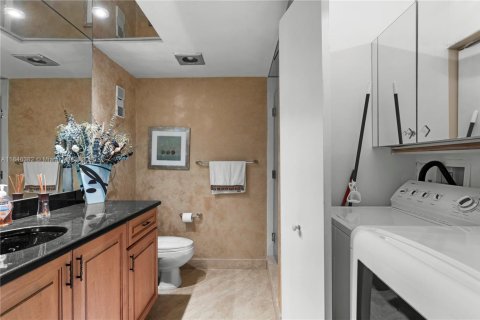 Condominio en venta en Aventura, Florida, 3 dormitorios, 193.24 m2 № 1846239 - foto 20