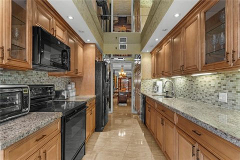 Condominio en venta en Aventura, Florida, 3 dormitorios, 193.24 m2 № 1846239 - foto 10