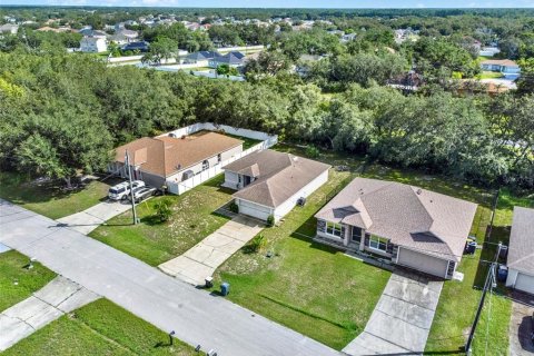 Casa en venta en Kissimmee, Florida, 3 dormitorios, 125.6 m2 № 1843758 - foto 21