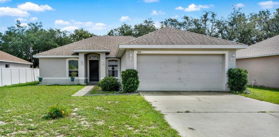 Casa en Kissimmee, Florida 3 dormitorios, 125.6 m2 № 1843758