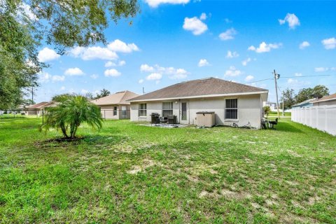 Casa en venta en Kissimmee, Florida, 3 dormitorios, 125.6 m2 № 1843758 - foto 19