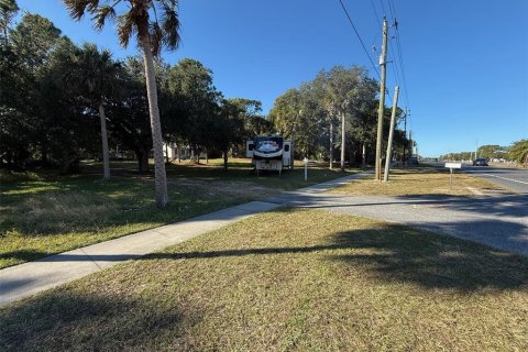 House in Edgewater, Florida 2 bedrooms, 77.29 sq.m. № 1516852 - photo 5