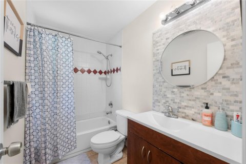 Casa en venta en Port St. Lucie, Florida, 3 dormitorios, 125.05 m2 № 1983129 - foto 14