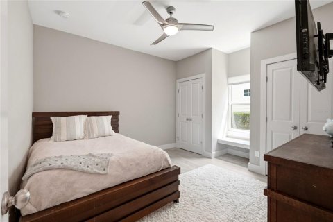 Casa en venta en Gainesville, Florida, 4 dormitorios, 245.63 m2 № 2294902 - foto 29