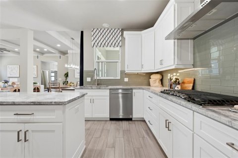 Casa en venta en Gainesville, Florida, 4 dormitorios, 245.63 m2 № 2294902 - foto 17