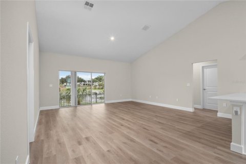 Villa ou maison à vendre à Clermont, Floride: 4 chambres, 162.02 m2 № 2413441 - photo 7