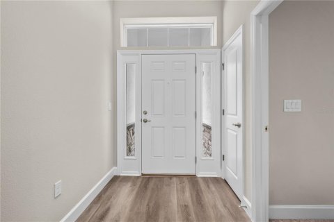 Villa ou maison à vendre à Clermont, Floride: 4 chambres, 162.02 m2 № 2413441 - photo 6