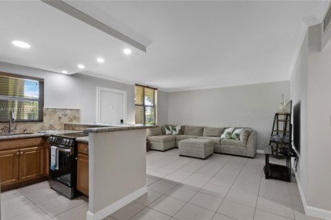 Condominio en alquiler en Pompano Beach, Florida, 2 dormitorios, 67.35 m2 № 1977821 - foto 6