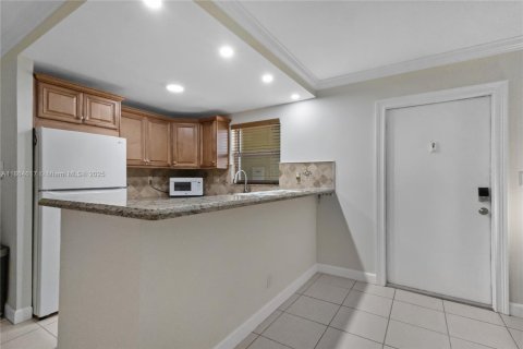 Condominio en alquiler en Pompano Beach, Florida, 2 dormitorios, 67.35 m2 № 1977821 - foto 20