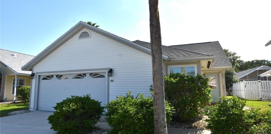 Villa ou maison à Palm Coast, Floride 3 chambres, 144.28 m2 № 1724831