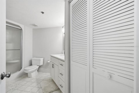 Condo in Daytona Beach, Florida, 2 bedrooms № 2105846 - photo 30