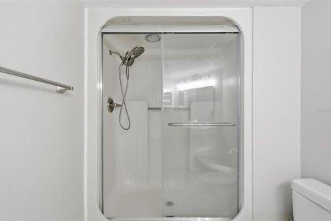 Condo in Daytona Beach, Florida, 2 bedrooms № 2105846 - photo 5