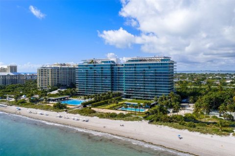 Condo in Key Biscayne, Florida, 2 bedrooms  № 2244206 - photo 22