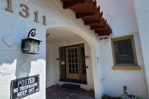 Immobilier commercial à vendre à Miami Beach, Floride: 332.68 m2 № 1936835 - photo 11